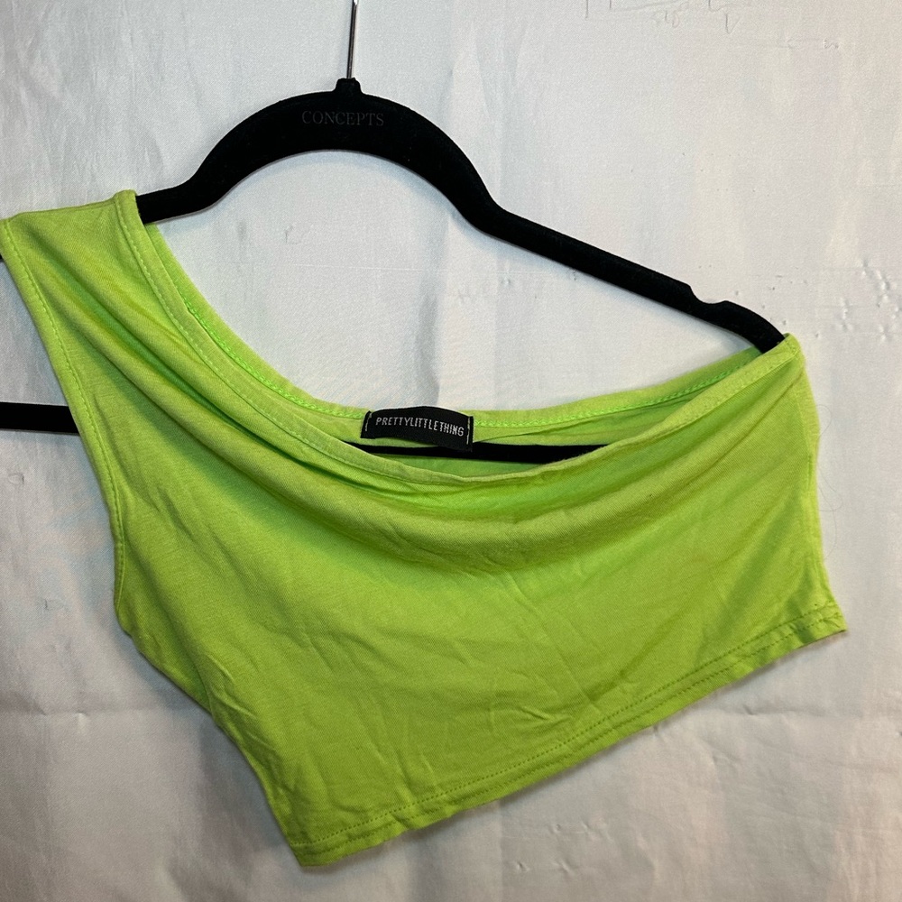 Pretty Little Thing Crop Top